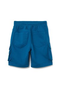 Bermudas de algodón azul con cintura elástica, dos bolsillos traseros y grandes bolsillos laterales para mayor almacenamiento. Textura suave.