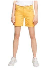 s.Oliver Shorts vaqueros - yellow