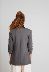 Vero Moda Blazer - grey
