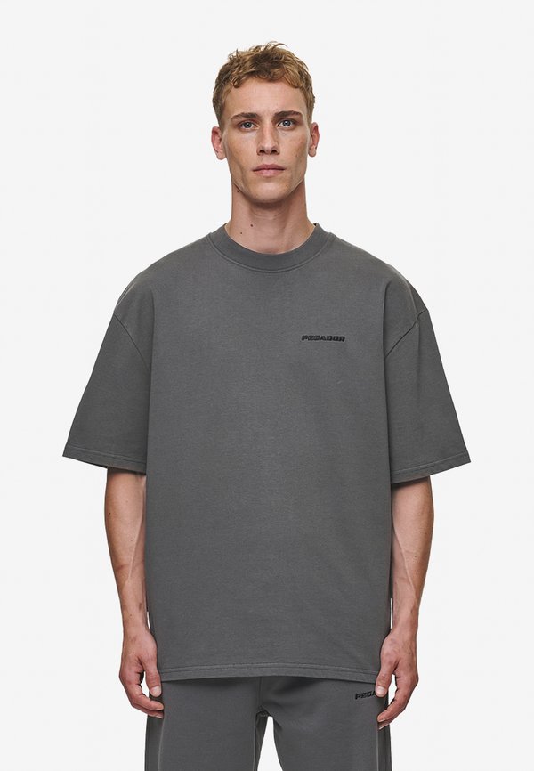 LOGO TEE - Print T-shirt - washed anthracite