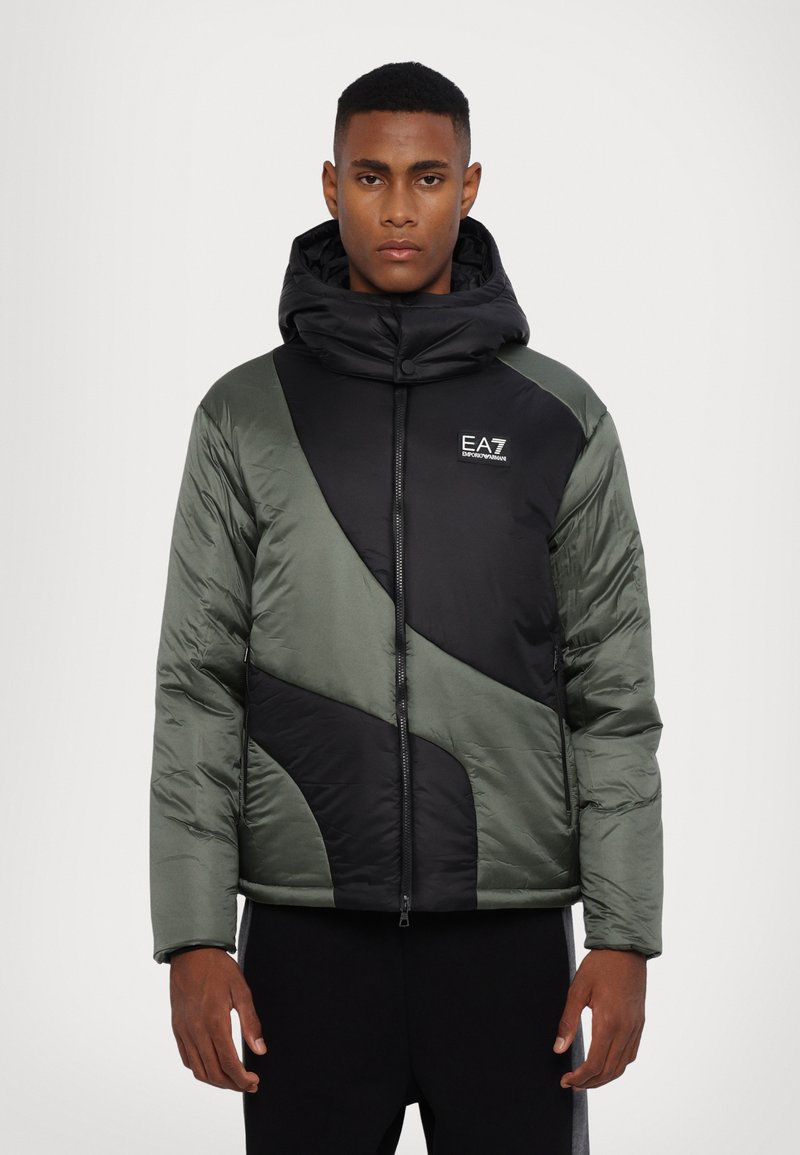 EA7 Emporio Armani GIUBBOTTO - Vinterjakke - beetle