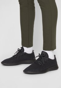 Allbirds WOOL RUNNERS - Sneakers basse - natural black