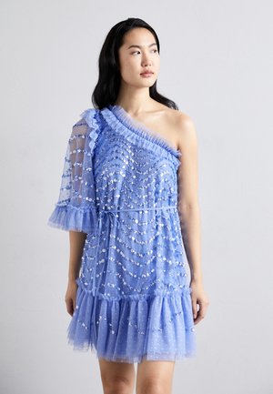 SHIMMER WAVE GLOSS ONE SHOULDER MINI DRESS - Cocktailklänning - twilight blue