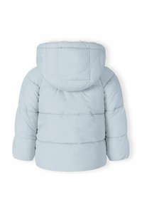 Svijetloplavi jakna s punjenjem, s kapuljačom obloženom umjetnim krznom, kviltiranim dizajnom, dugim rukavima i elastičnim manžetama, s vidljivim šavovima i zaobljenim rubom.
