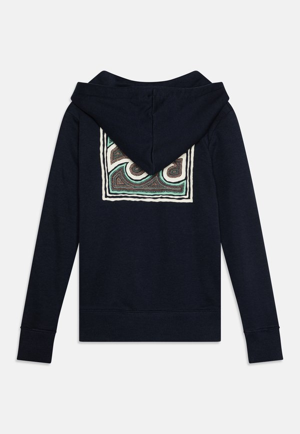 FOUNDATION - Hoodie3