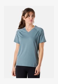 Ei valittu, sage green