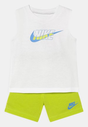MUSCLE SET - Top - atomic green