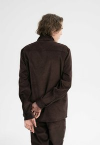 MELA NIMIT - Overhemd - walnuss