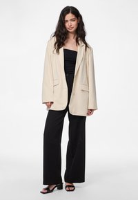 Pieces PCKAMIL LOOSE NOOS - Blazer - sandshell