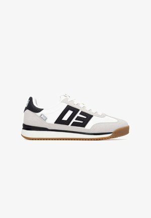XTI, ZAPATILLA DE MUJER PLANO - BLANCO - Zapatillas - blanco