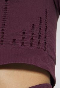 ONLY Play T-shirt till träning - purple