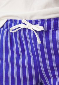 LASCANA VD DOLCE VITA - Pyjama - lila/ecru