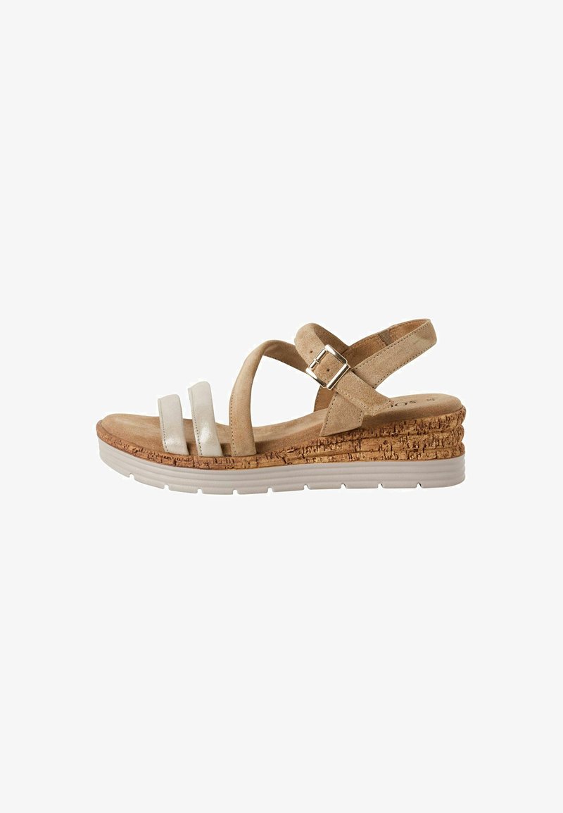 Beige suede sandaalid, millel on kolm horisontaalset rihma, kinnitatav pahkluu rihm ja korkklihaga tallaga, millel on kummipind.