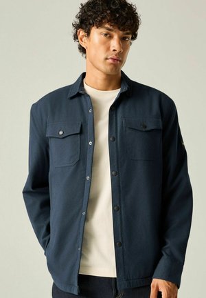 Regatta, SPENNITH, niebieski denim