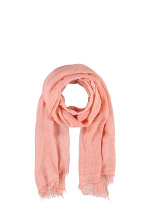 Miękki, lekki różowy szalik ze strzępiącymi się krawędziami, luźno złożony w pętlę na białym tle.