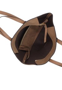 Borsa a tracolla in pelle marrone con un morbido interno in suede, dotata di una tasca con zip e un comparto aperto con cinture regolabili.