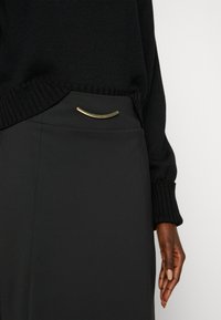 Fête Impériale BASTIA - Φούστα σε γραμμή Α - black