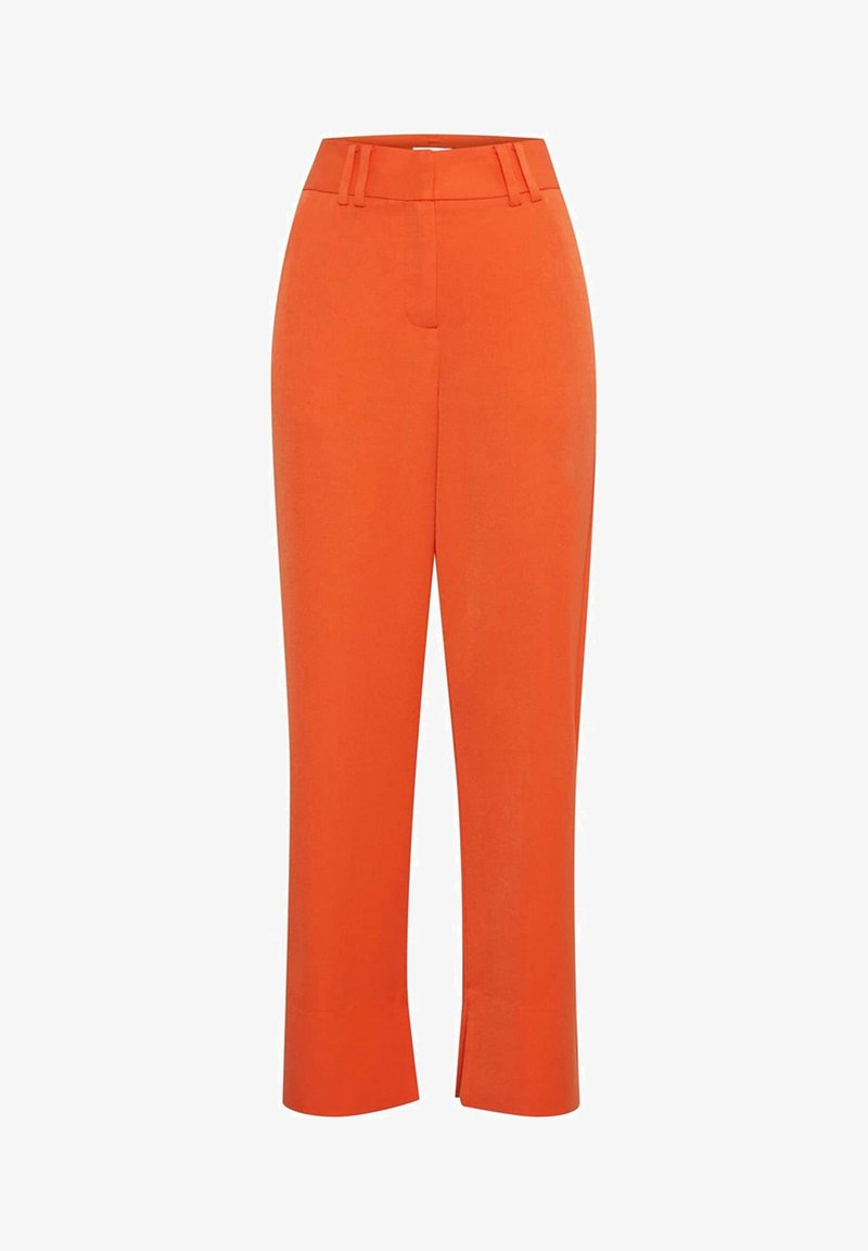 Pantaloni su misura arancioni con vita alta, caratterizzati da un frontale piatto, leggere fessure alle caviglie e una texture liscia.