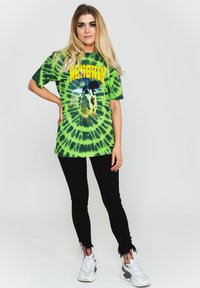 Paradiso Clothing JIMI HENDRIX HEAR THE VIBE TIE DYE - Print T-shirt - green
