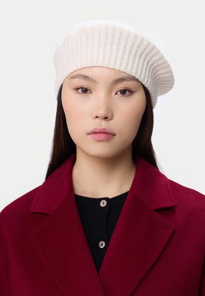 TEXTURED BERET - Bonnet - white