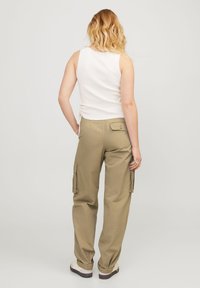 JJXX JXMADDY BALLOON ANKLE PANT  - Hlačami s stranskimi žepi - aloe