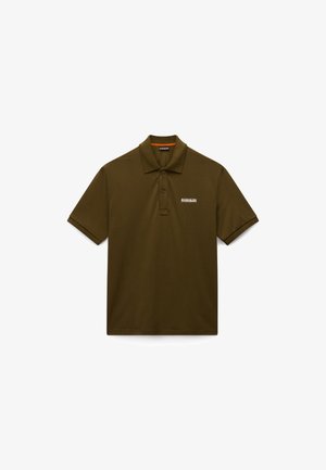 Polo verde oliva in tessuto liscio, con colletto classico, maniche corte e piccolo logo sul petto.