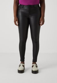 ONLY Carmakoma Tygbyxor - black