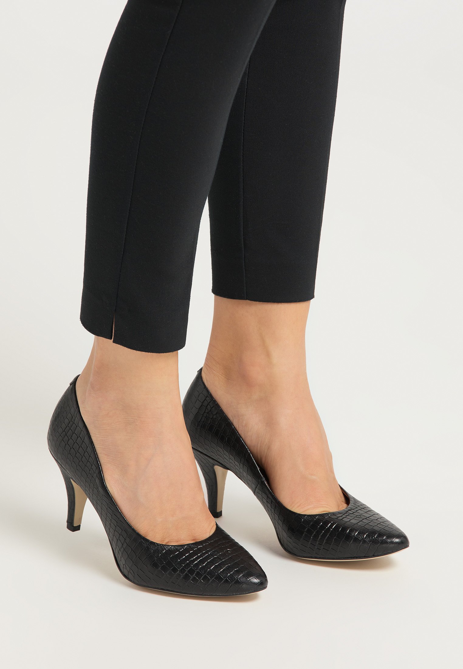 Zwarte pumps - Damesschoenen – SACHA