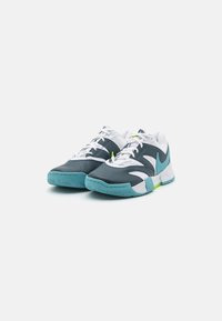 Nike Performance COURT LITE 4 - Tenisice za sve terene - white/volt/armory navy/denim turquoise