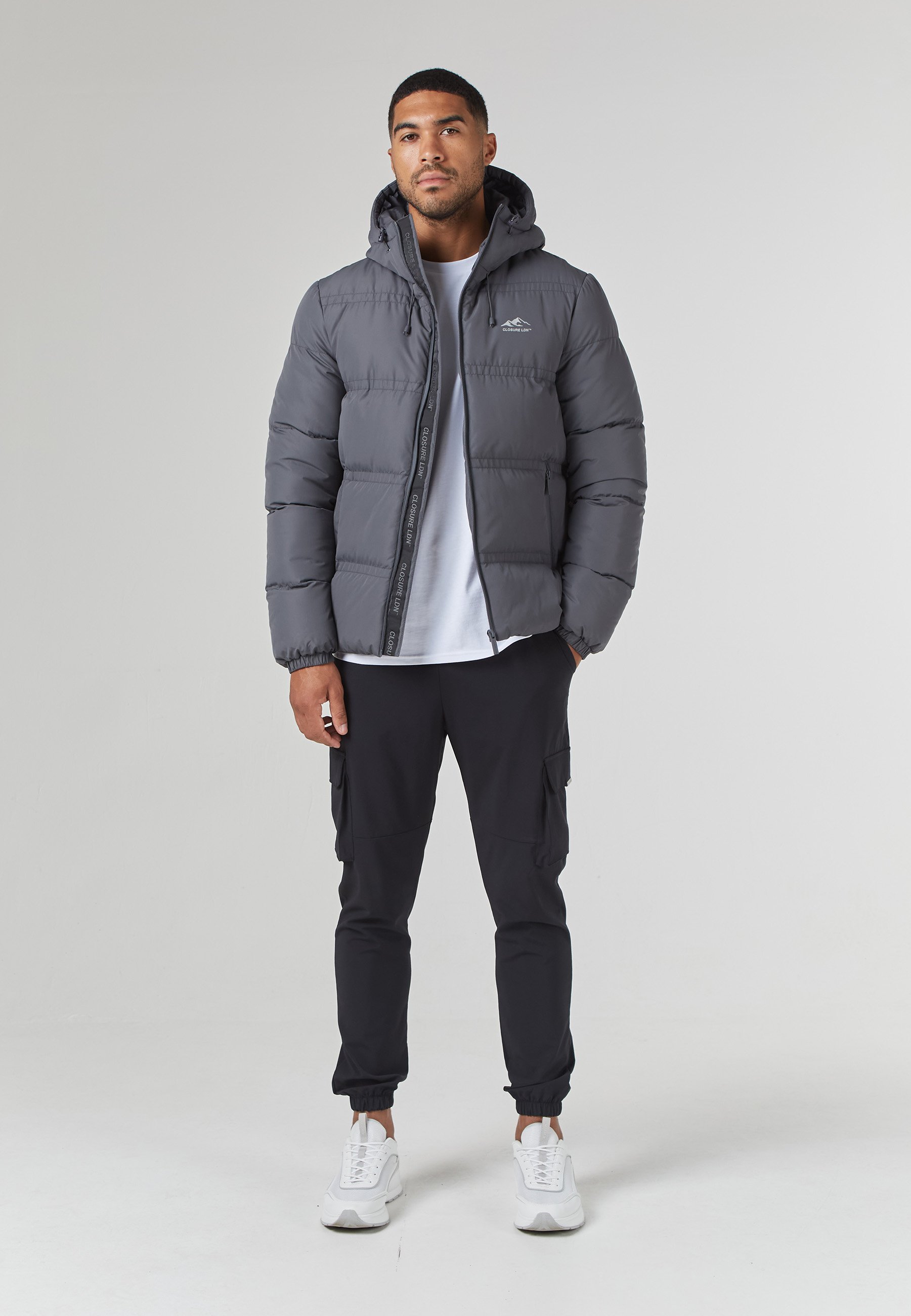 CLOSURE London LOGO RACER PUFFER JACKET - Winter jacket - charcoal CLOSURE London LOGO RACER PUFFER JACKET - Winter jacket - charcoal