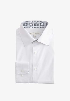 Netjes opgevouwen wit herenenoverhemd, reguliere pasvorm, met patroon aan de binnenkant van de kraag en met knoopmanchetten.