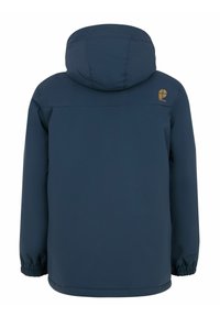 Giacca impermeabile blu navy con cappuccio, polsini elasticizzati e dettaglio del logo sul retro. Tessuto liscio e design minimalista.