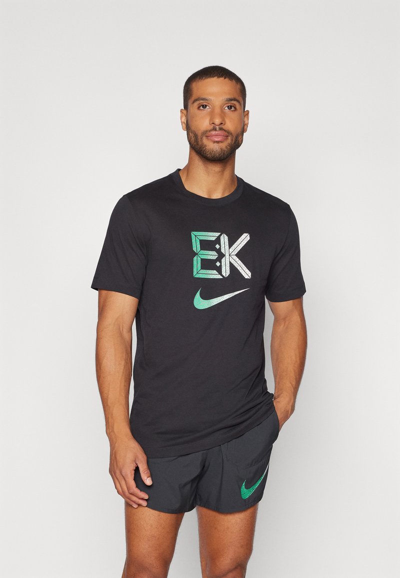 Nike Performance TEE KIPCHOGE - T-skjorte til trening - black
