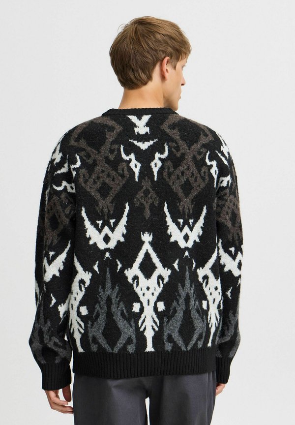 JCMMONTARIO - Cardigan4