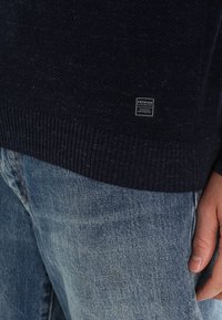 Jack & Jones Stickad tröja - dark blue