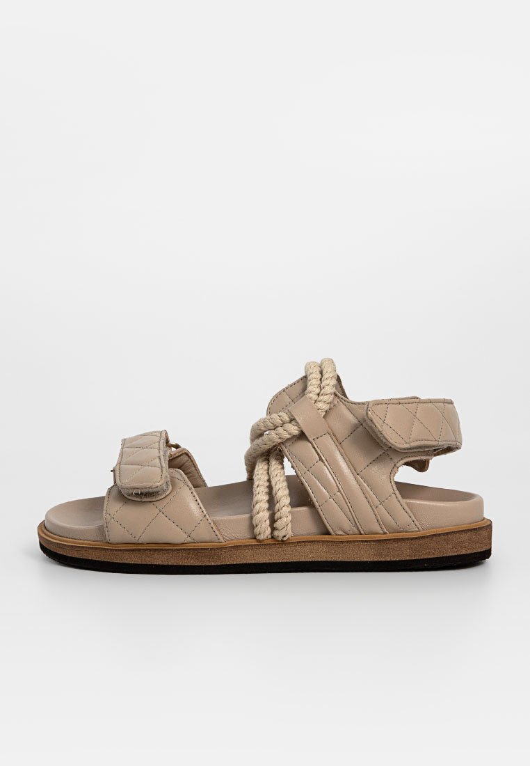 ALOHAS Sandalen met plateauzool zandkleur