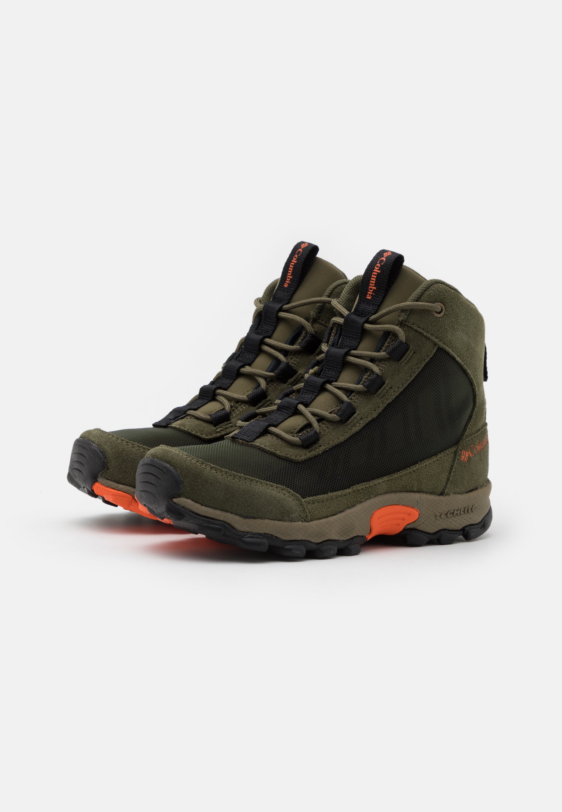 columbia boys hiking boots