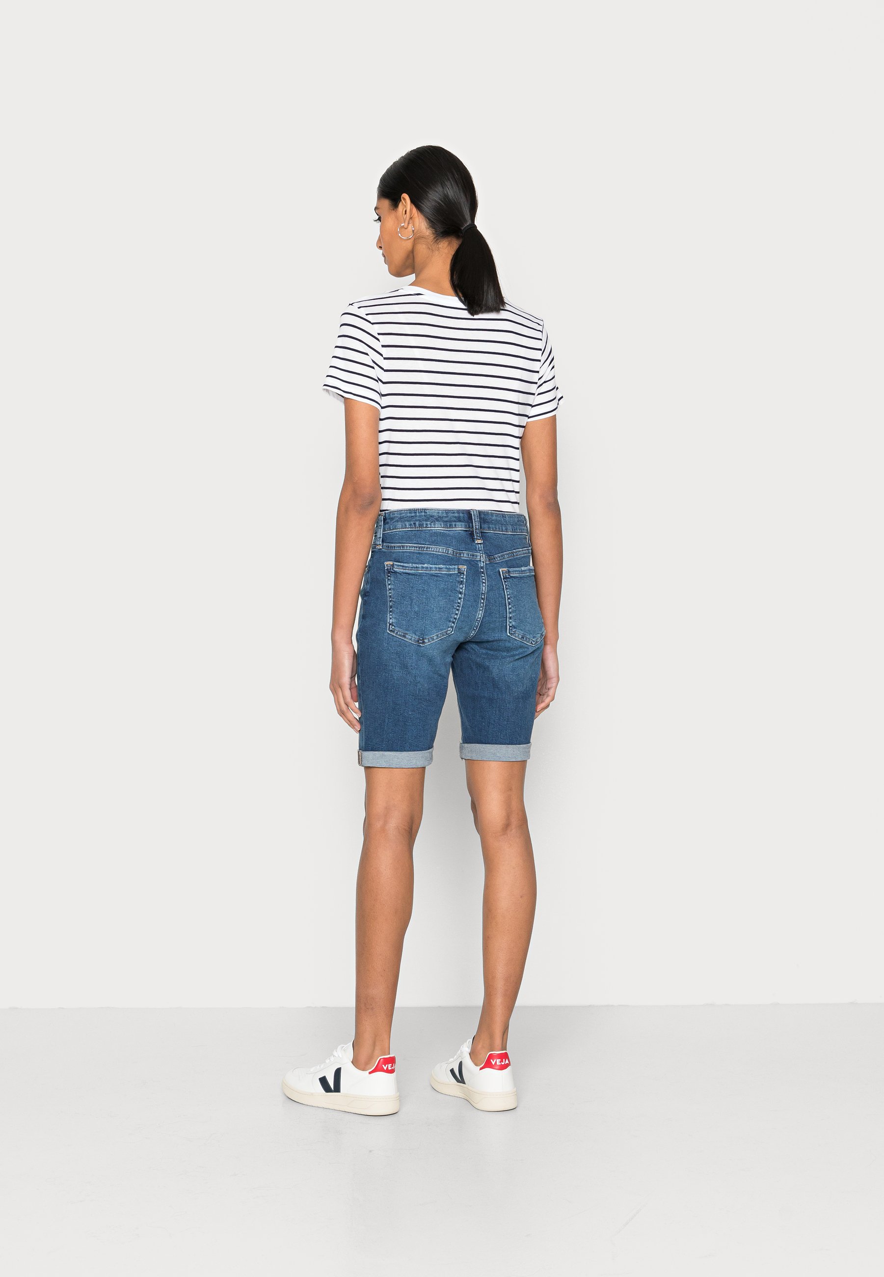 GAP BERMUDA - Denim shorts - dark flynn 