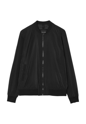 Veste bomber noire en nylon lisse. Elle possède une fermeture éclair à l'avant, un col et des poignets côtelés, ainsi que deux poches latérales. Pas de motifs visibles.