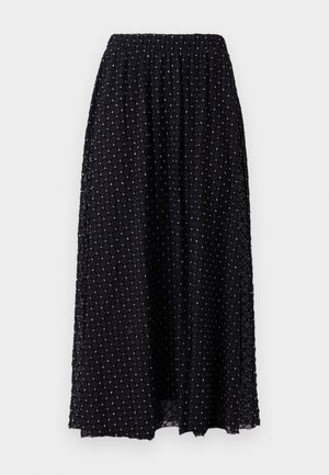 Jupe maxi noire avec une texture en maille à motif de diamant, taille élastique et légère fronce en haut, avec des accents argentés partout.