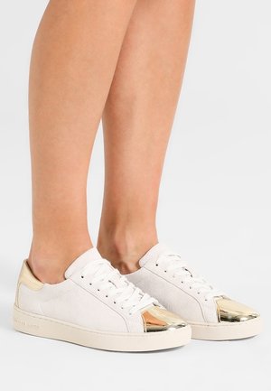 Sneakers laag - off-white