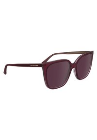 Calvin Klein Päikeseprillid - cherry rose