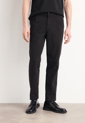 Chinos - black