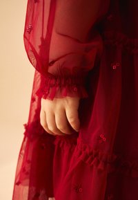 Laura Ashley SEQUIN - REGULAR FIT - Koktailové šaty/večierkové šaty - red