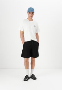 Selected Homme SLHREG AMIN TEE 3 PACK - Paprasti marškinėliai - bright white