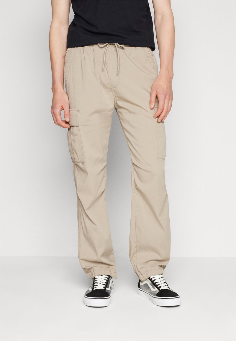 Hollister Co. CARGO PARACHUTE PANTS Cargohose STONE CARGO PARACHUTE