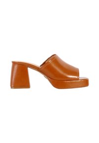 Mule aperti in pelle marrone con tacco a blocco chunky, caratterizzati da una texture liscia e una forma arrotondata, progettati per un uso casual.