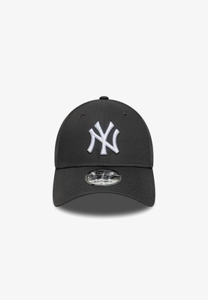 Black baseball cap with a curved visor, featuring a white embroidered "NY" logo. Adjustable strap at the back for a customized fit.