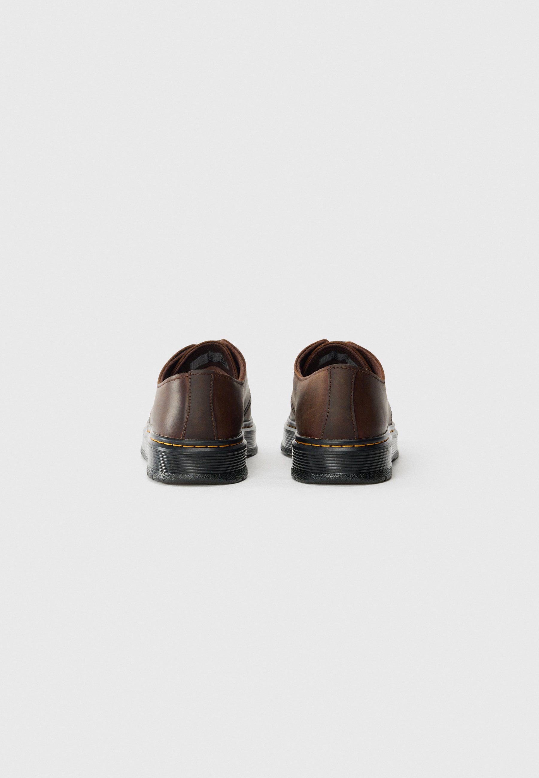 Dr. Martens BROOKLINE LO 3 - Sapatos casuais com atacadores - dark