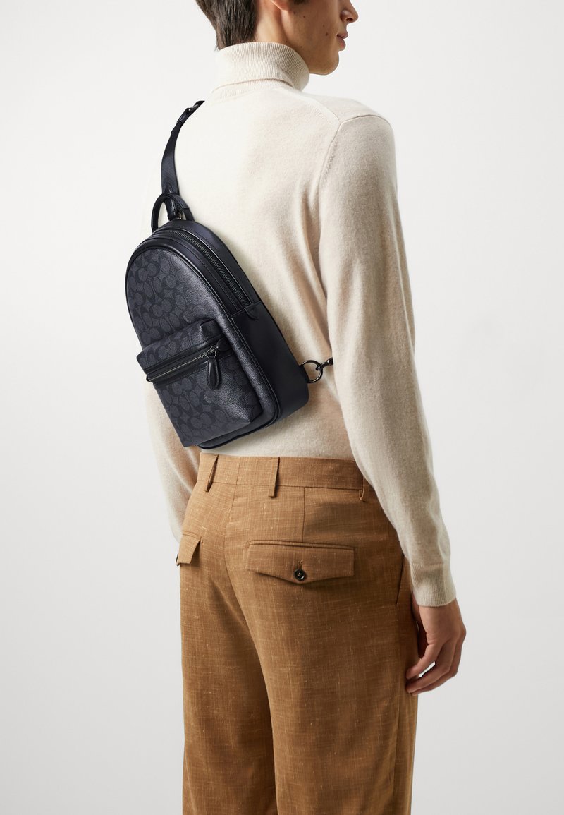 Coach - CHARTER PACK IN SIGNATURE - Rucksack - charcoal, Enlarge